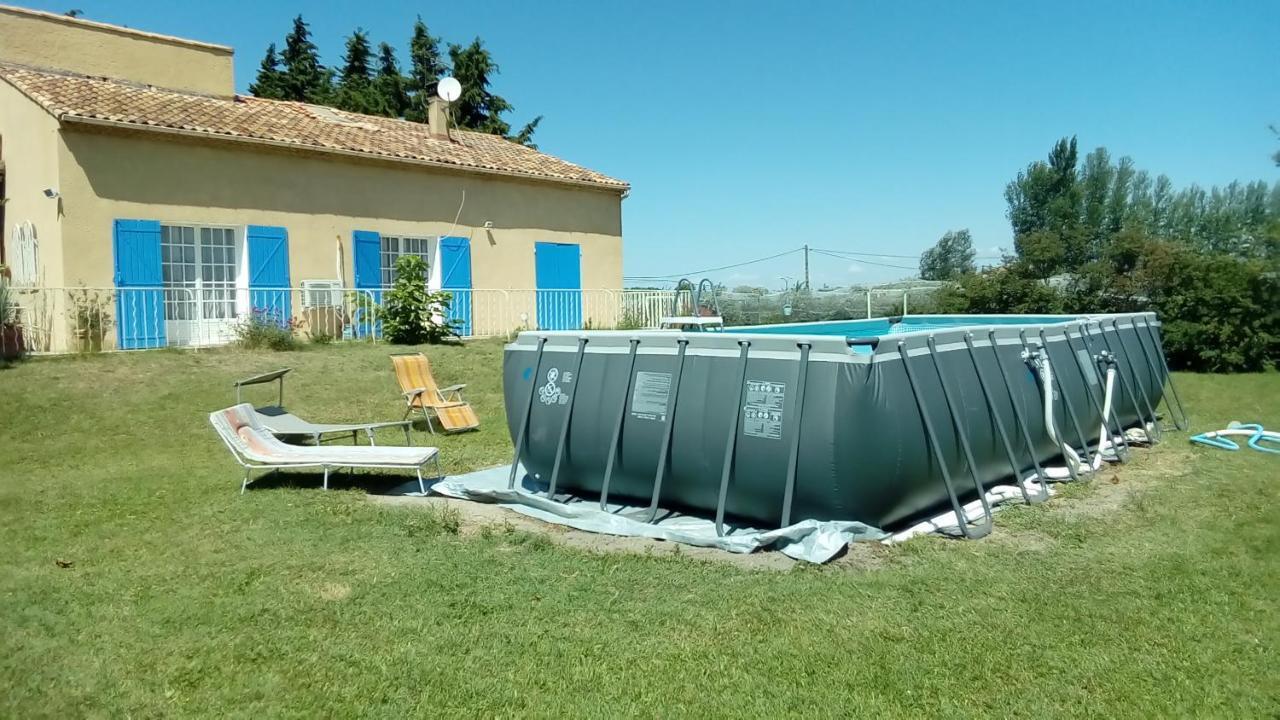 Tempines'S Flat Apartment Entraigues-sur-la-Sorgue Bagian luar foto